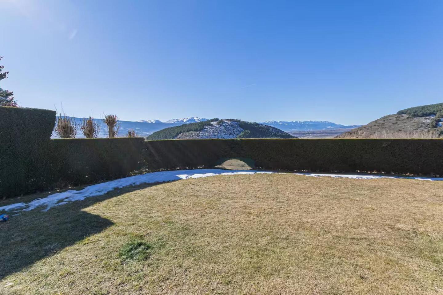 Apartament Les Costes Del Cadi Estavar Exterior foto